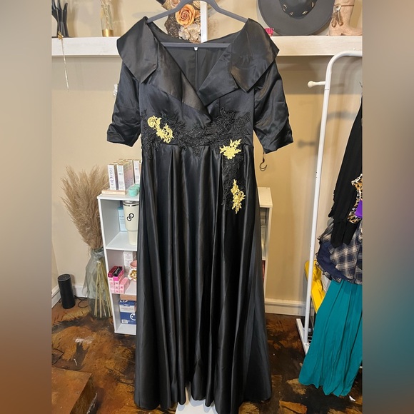 NWT Enigma Era A-Line Satin Shirt Collar 3/4 Length Long Sleeve Dress - Picture 6 of 8